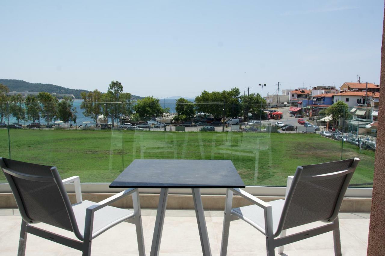 Thetis Boutique Apartments Néos Marmarás Exterior foto